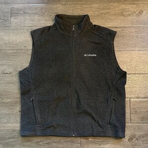 Columbia Dark Gray Fleece Vest